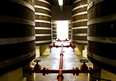 Distiller shows off Whiskey Distiller Photo