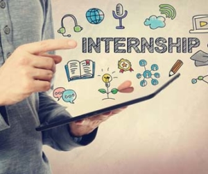 Graphic representing Internship concept near tablet