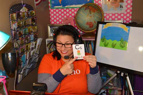 VIPKID Online Teacher Teaching Students from China